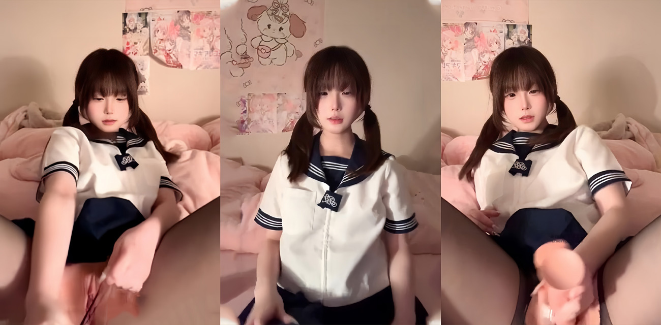 福利姬【饱饱咪】千元定制水手服淫语自慰视频，红色JK白丝袜纯欲撩人，假屌猛插粉穴狂揉爆乳浪叫不停